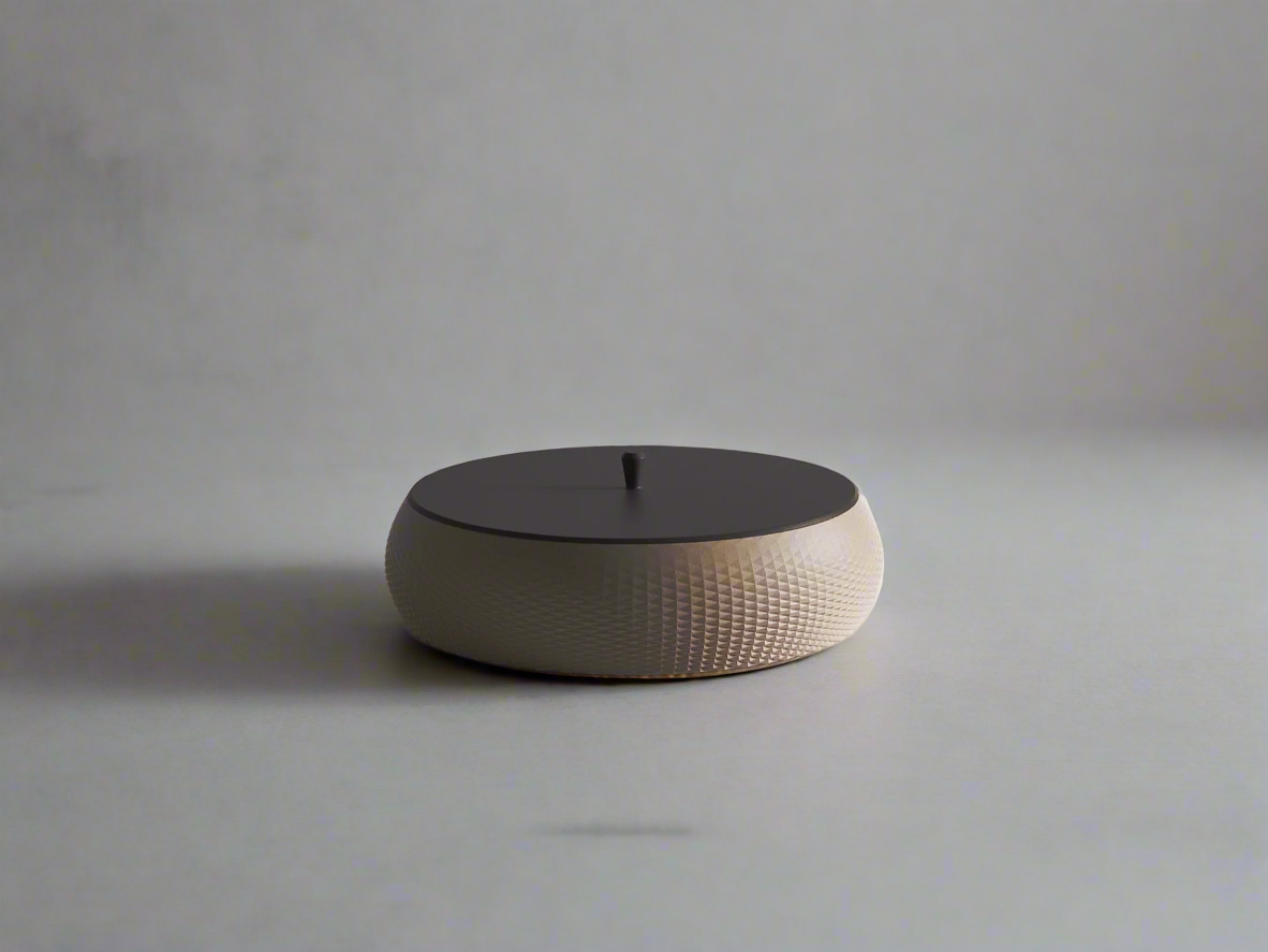 Bowl with Lid