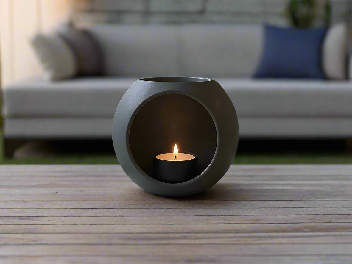Hole Candle Holder